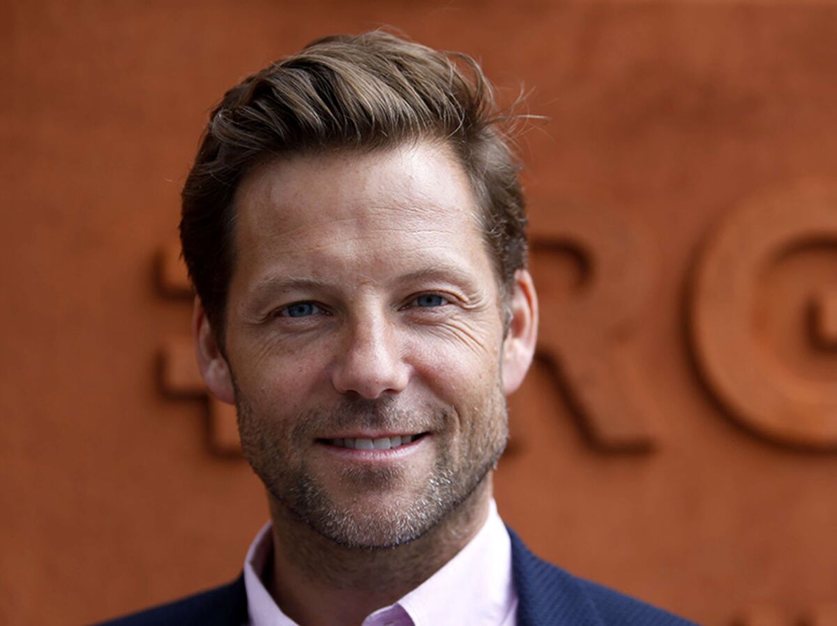 L'embarras du choix : qui est Jamie Bamber, le beau gosse britannique du film ?