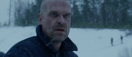 Quand Sort La Deuxieme Partie De Stranger Things Stranger Things, saison 4 (Netflix) : Hopper est bien vivant
