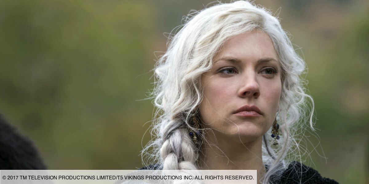 Katheryn Winnick Films Et Programmes Tv Katheryn Winnick (Vikings) revient sur la mort de Lagertha dans la