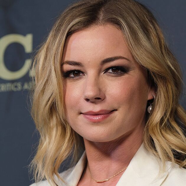 Emily Vancamp Films Et Programmes Tv Emily VanCamp : toutes ses photos sur Télé-Loisirs