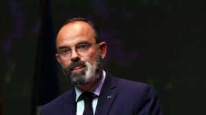 Edouard Philippe Dans L Actualite Tele Loisirs