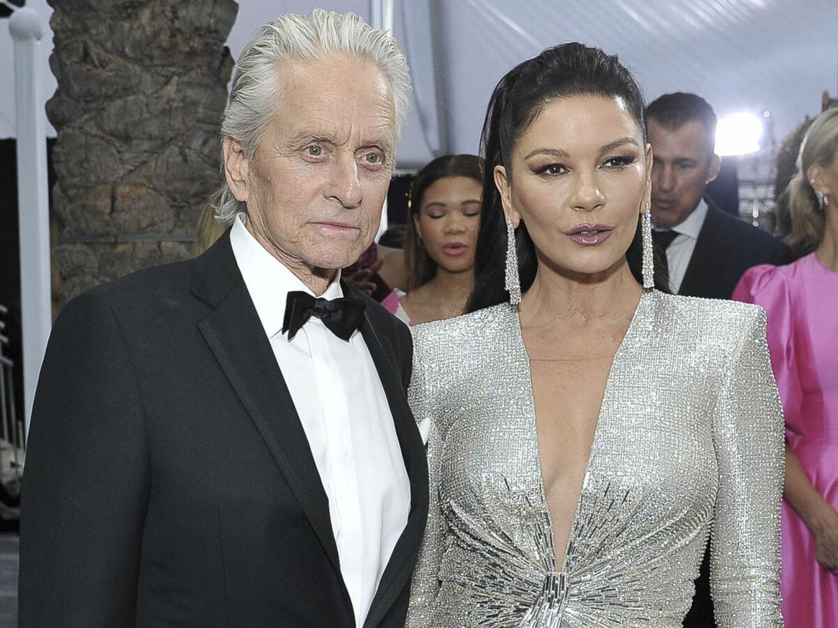 Catherine Zeta-Jones dévoile un tendre cliché avec son mari, Michael Douglas