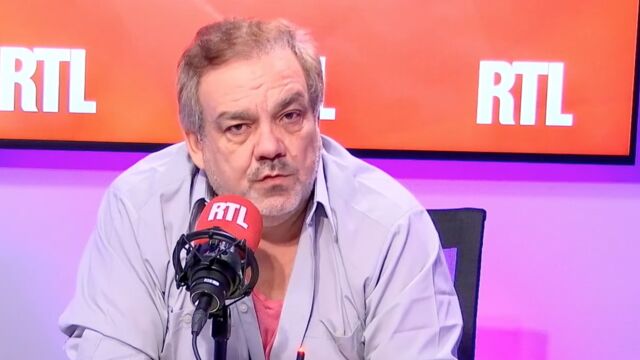 Didier Bourdon Leve Le Voile Sur Un Eventuel Nouveau Spectacle Des Inconnus Video Videos Tele 2 Semaines