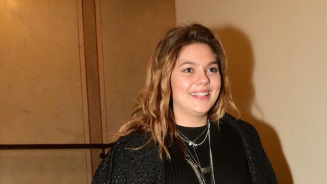 Louane Enceinte Au Defile Gaultier Photo Actu Tele 2 Semaines