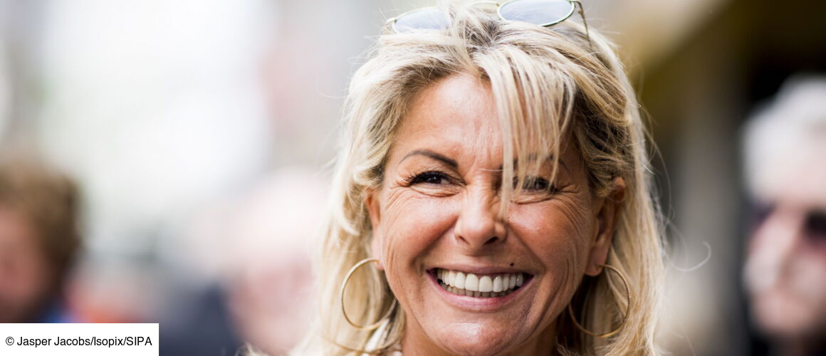 Anne Catherine Affaire Conclue En Maillot De Bain