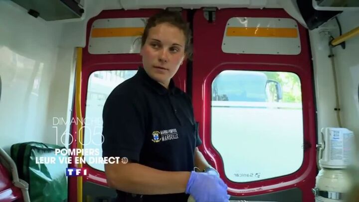 Programme Tv Ne Ratez Pas La 2e Saison De Pompiers Leur Vie En Direct Sur Tf1