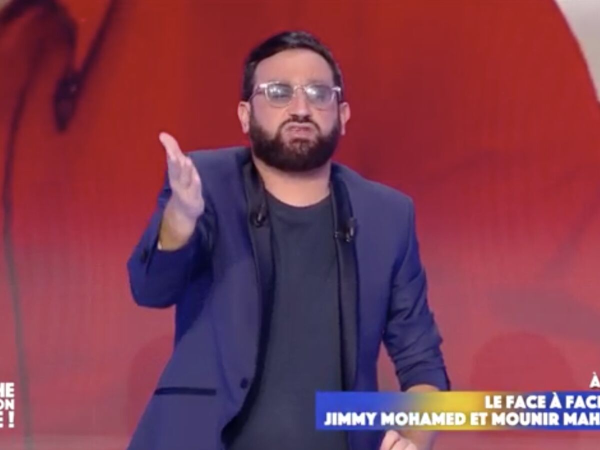 Arrêtez de dire des conneries ! : grosses tensions entre Cyril Hanouna et Kelly Vedovelli dans TPMP (VIDEO)