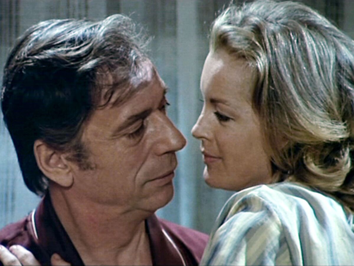 César et Rosalie (C8) : un tournage envenimé par la dispute entre Yves Montand et Claude Sautet