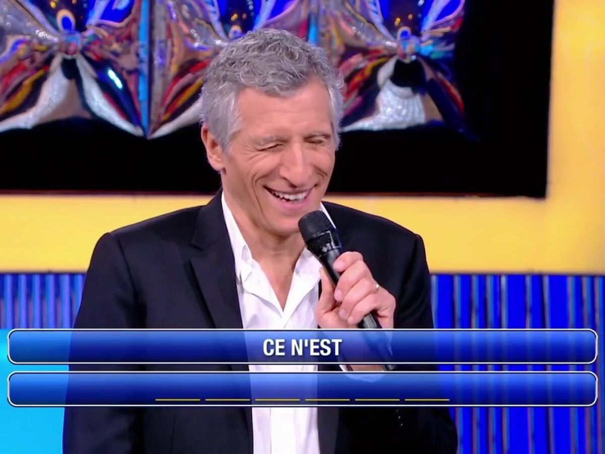 Nagui hilare en écoutant la voix très particulière de ce candidat de N'oubliez pas les paroles (VIDEO)