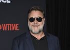 Russell Crowe en deuil : l'acteur rend hommage à son père ...