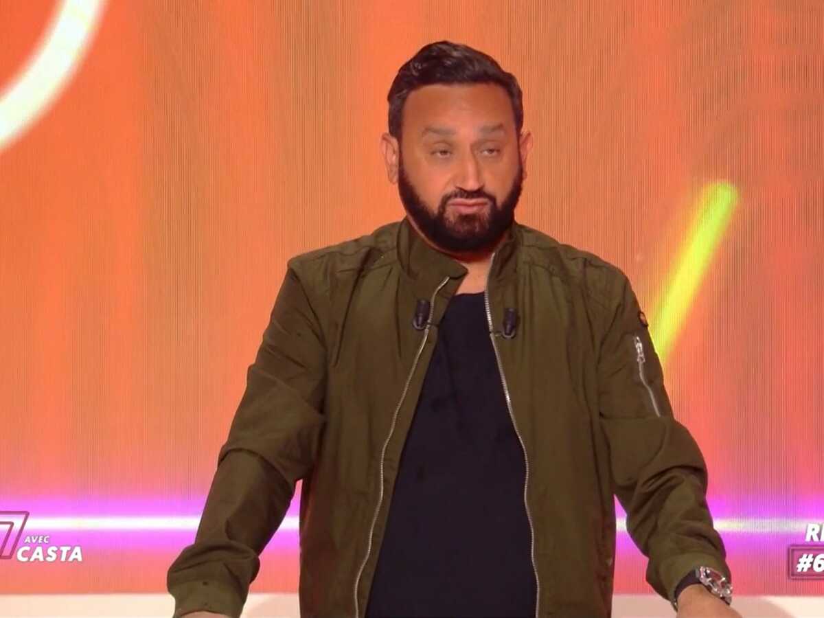 C'est un problème dont on parle peu : Cyril Hanouna se moque (gentiment) de Julian Bugier qui a souffert de son image de beau gosse (VIDEO)