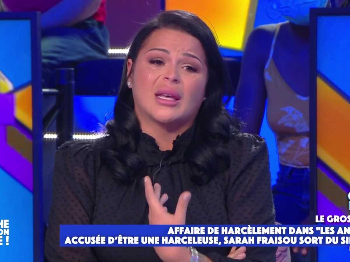 On s'acharne sur moi : accusée de harcèlement dans Les Anges, Sarah Fraisou fond en larmes sur le plateau de TPMP (VIDEO)