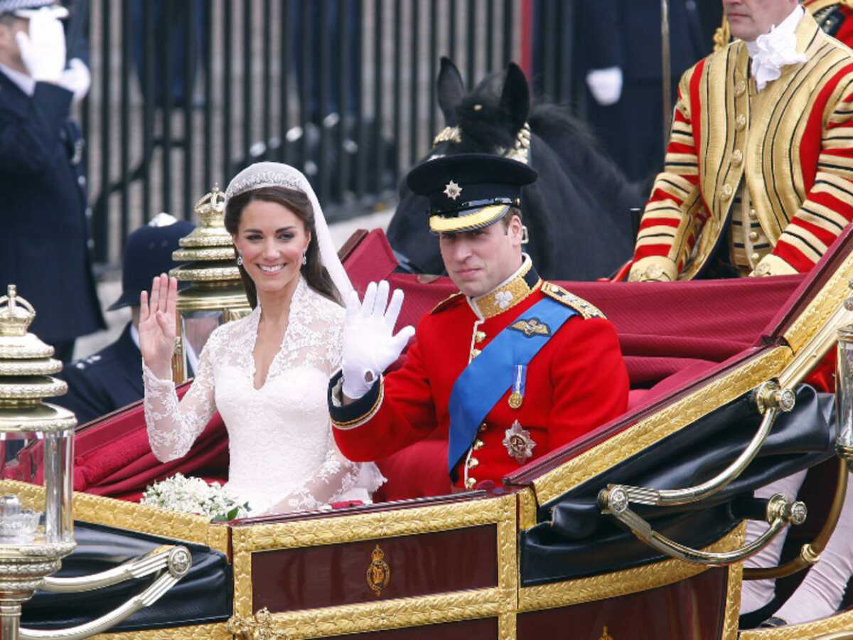 Dix ans de mariage pour Kate et William, les dessous d'une journée particulière (PHOTOS)