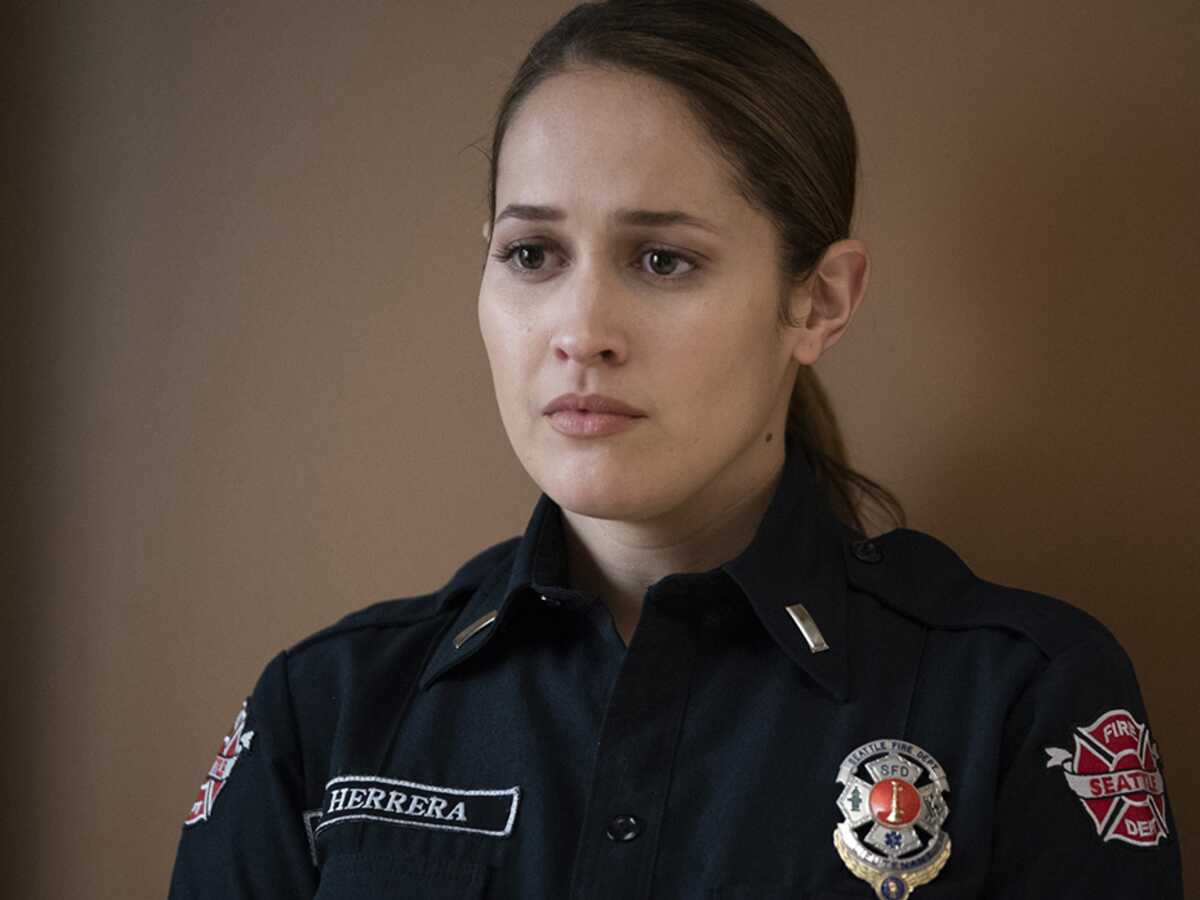 Station 19 (Disney+ Star) : Jaina Lee Ortiz réagit à la mort tragique du final de la saison 2 ! (SPOILERS)