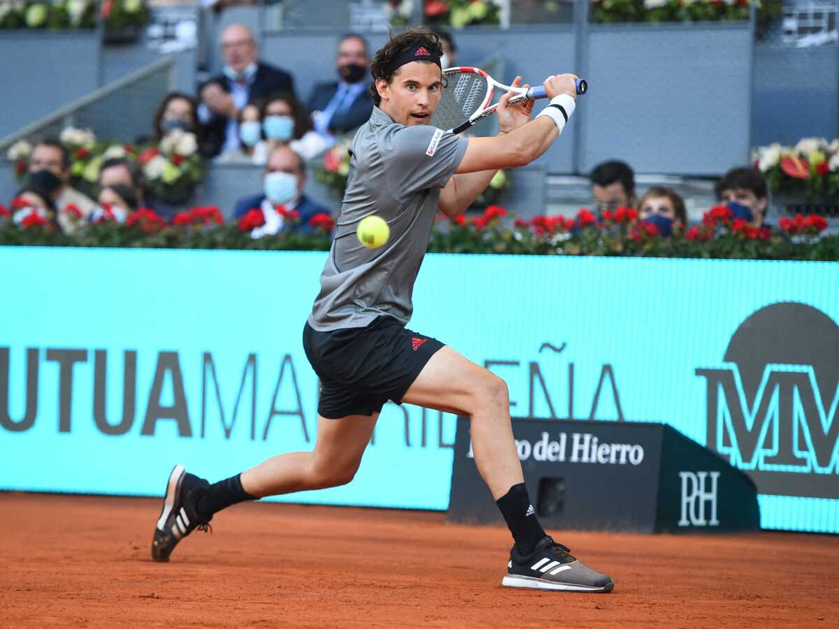 Roland-Garros : Dominic Thiem, le numéro 4 mondial, éliminé du tournoi dès le premier tour (VIDEO)