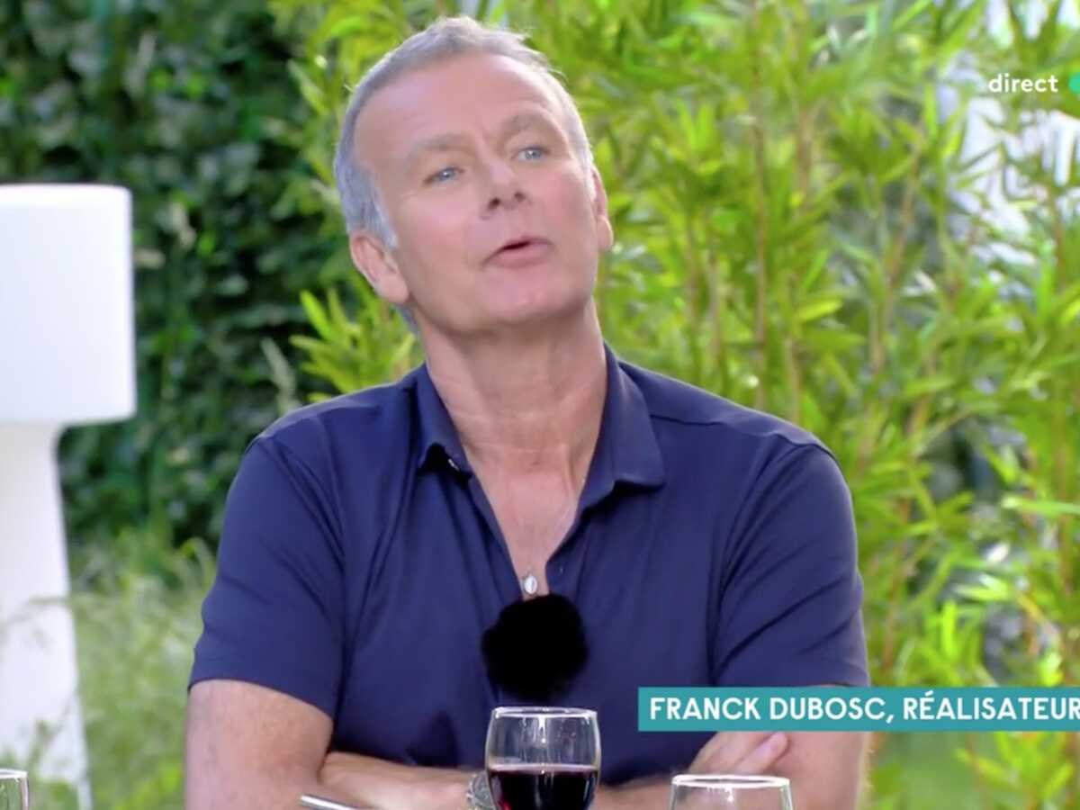 “Je me sens très coupable d’abandonner mes enfants” : Franck Dubosc se confie sur ses angoisses de père dans C à vous (VIDEO)