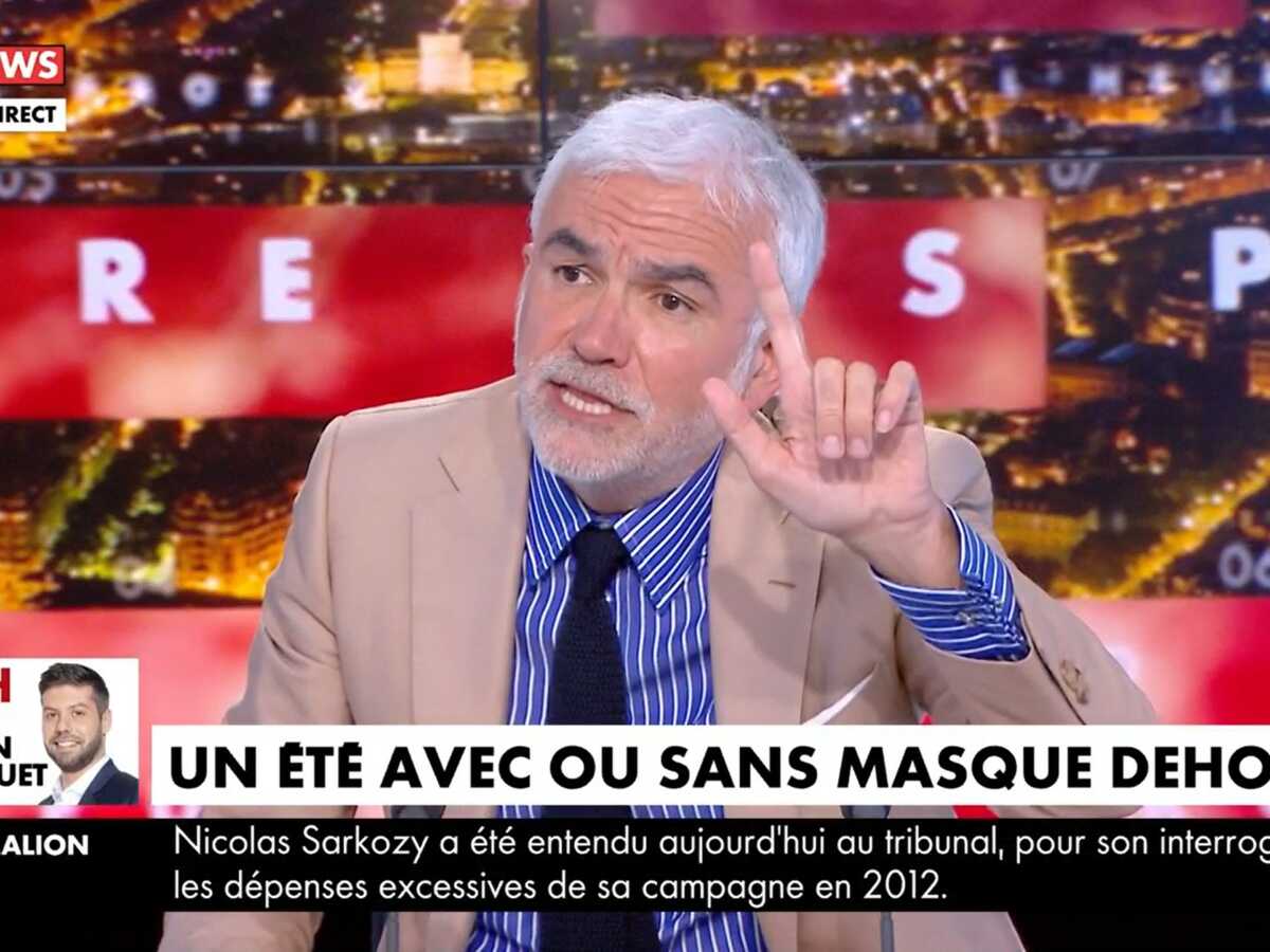 Qui est-il pour dire ça ? Il a été élu ? : Pascal Praud s'en prend à Olivier Véran sur la question du port du masque en extérieur (VIDEO)