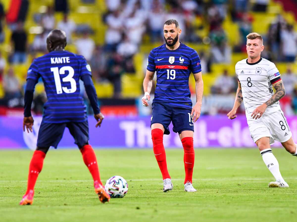 France/Allemagne : les Bleus ne posent pas le genou à terre avant le coup d'envoi, les internautes mécontents !