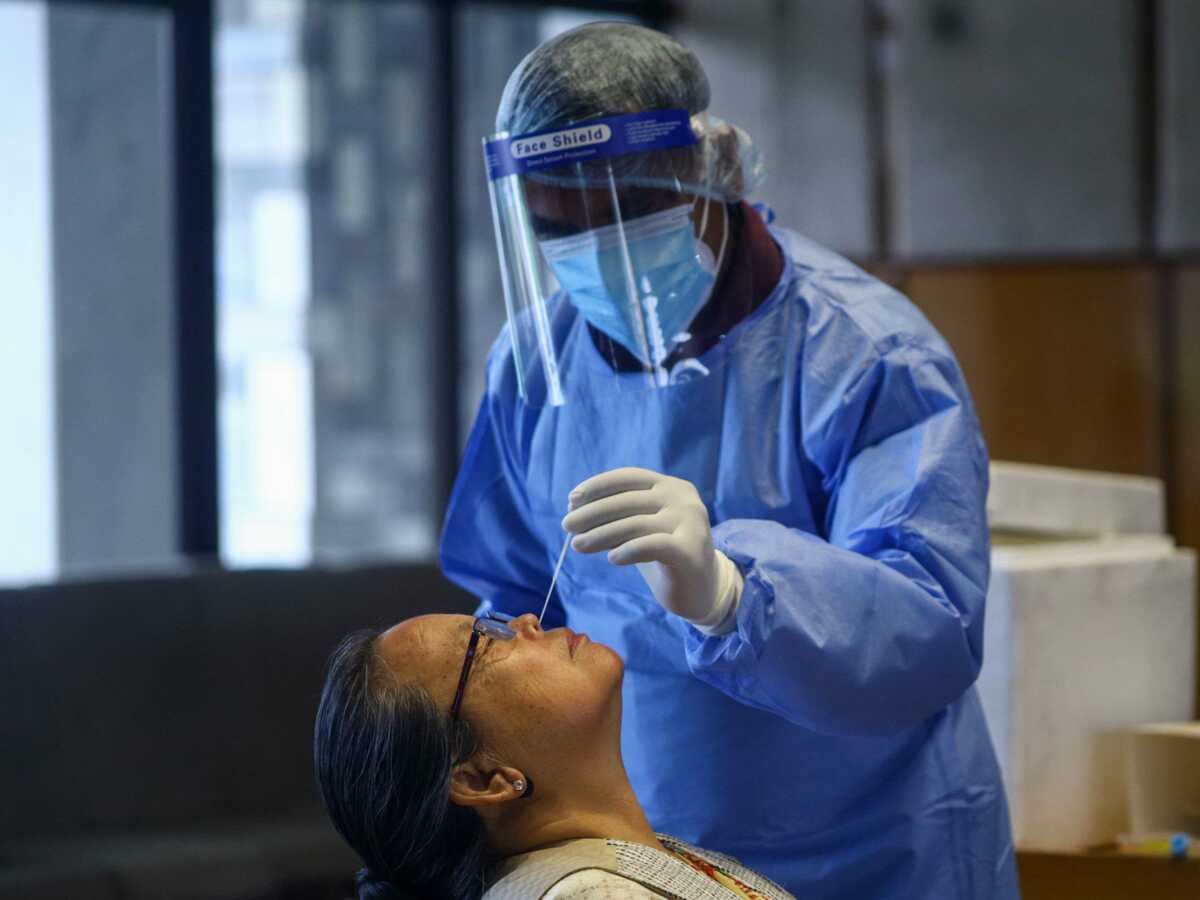 Les tests PCR de convenance bientôt payants ? Cette préconisation de l'Académie de médecine pour encourager la vaccination