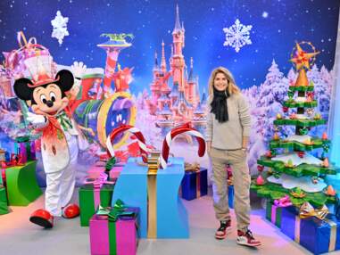 Clara Luciani, Jenifer, Vincent Cassel et sa femme Tina Kunakey fêtent Noël à Disneyland Paris 