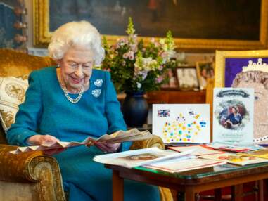 Elizabeth II apparaît publiquement à l'approche de son Jubilé de platine 