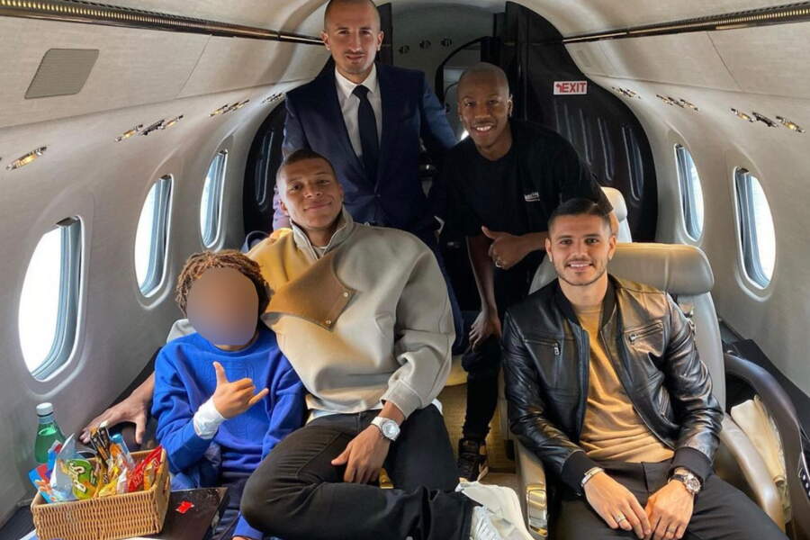 Kylian Mbappé : ce qu'il faut savoir sur son clan - Télé Loisirs