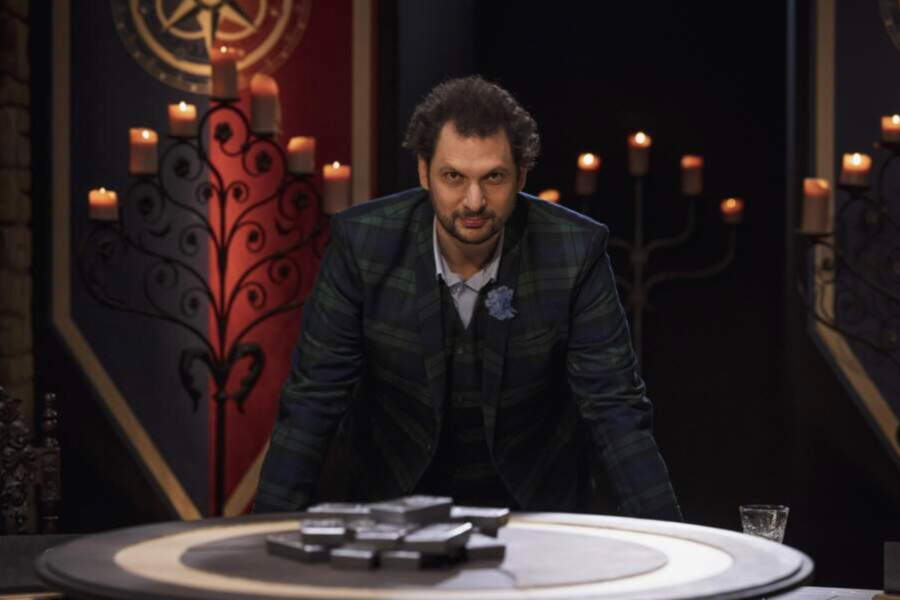 Les Traîtres découvrez les photos officielles