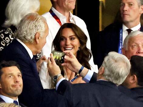 Kate Middleton à fond au Vélodrome sans William pour soutenir les rugbymen anglais