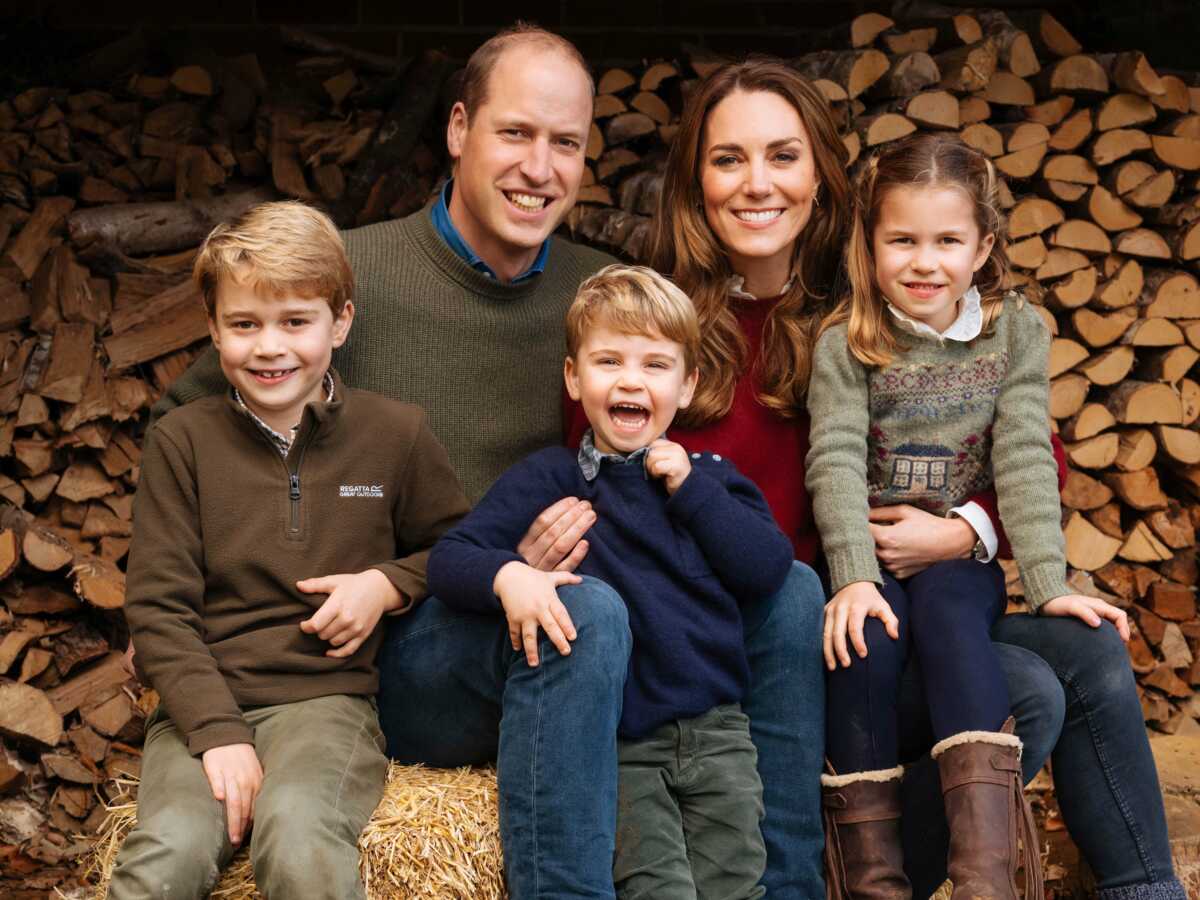 Le prince William et Kate Middleton dévoilent une adorable vidéo avec leurs trois enfants pour leur anniversaire de mariage