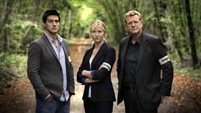 Section de recherches Série policière Télé 2 Semaines