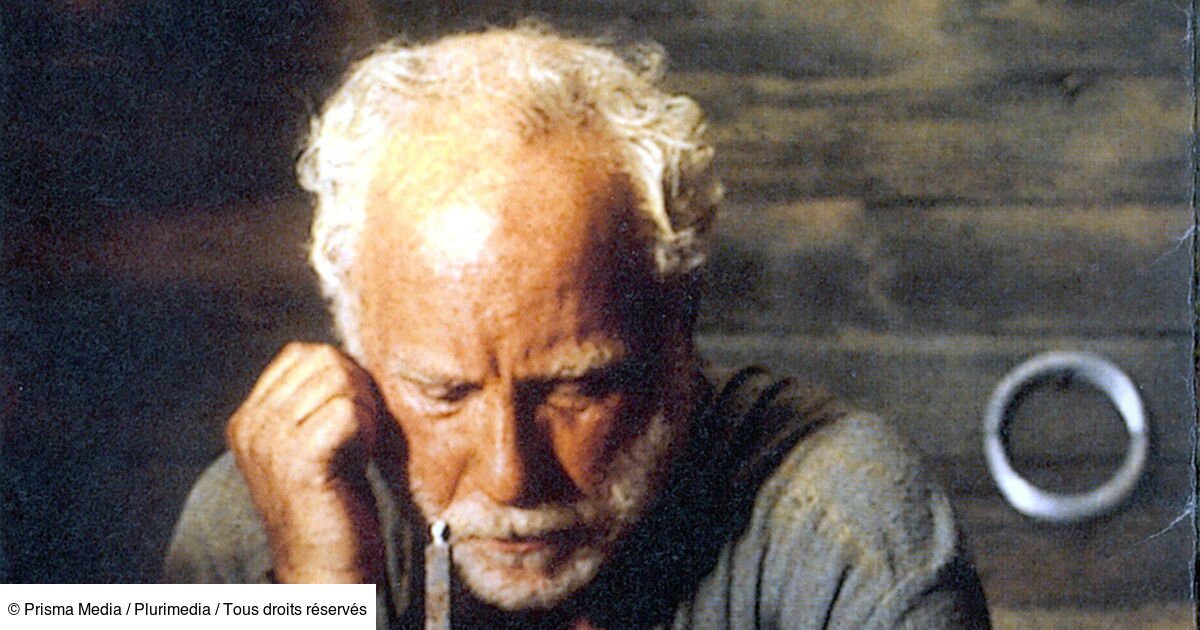Le Vieux Qui Lisait Des Romans D Amour Resume Chapitres