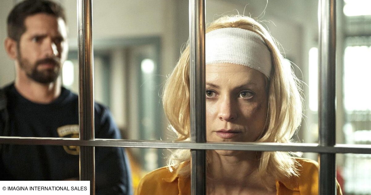 Derrière les barreaux