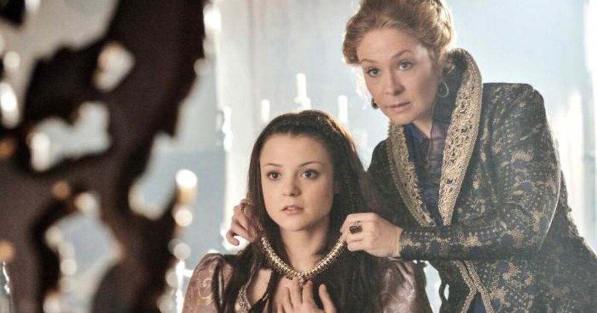 Reign : le destin d'une reine