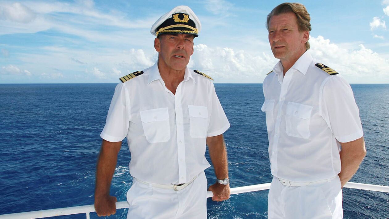 Alex Hugo Seuls Au Monde Julia Macau - Das Traumschiff - Télé-Loisirs