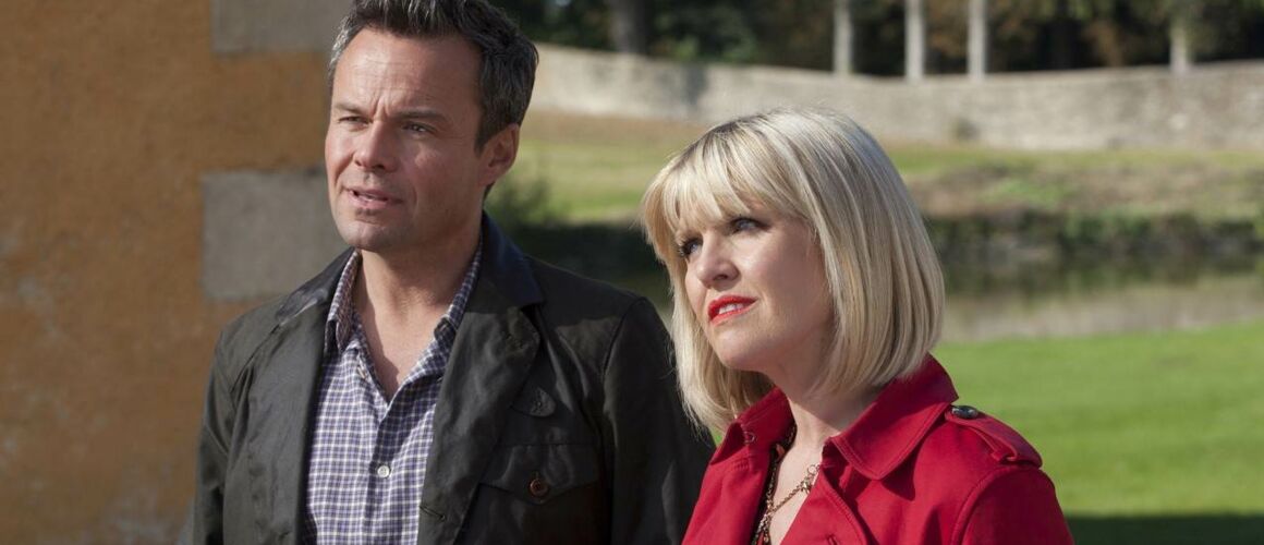 Agatha Raisin Saison 5 L'infâme vétérinaire - (S1E5) - Agatha Raisin - Télé-Loisirs