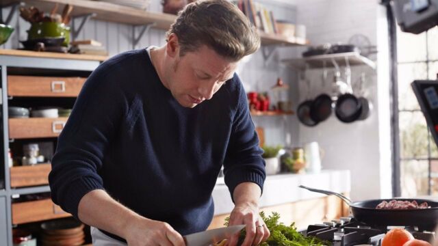 Cuisiner En 5 Ingrédients Avec Jamie Oliver Cuisinez en 5 ingrédients avec Jamie Oliver