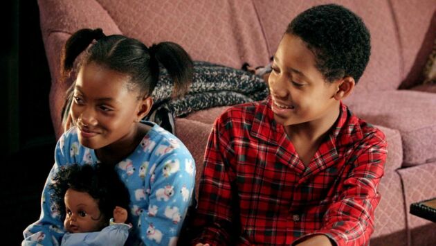Tout Le Monde Deteste Chris Saison 1 Streaming Vf Tout le monde déteste Noël - (S1E11) - Tout le monde déteste Chris