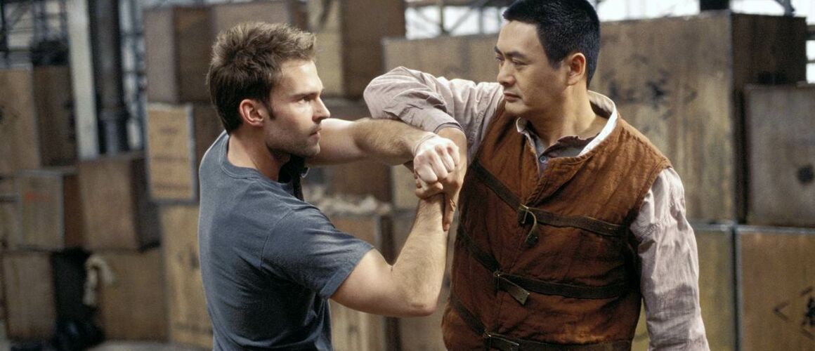 Le Gardien Du Manuscrit Sacré Le gardien du manuscrit sacré de Paul Hunter (2003), synopsis, casting