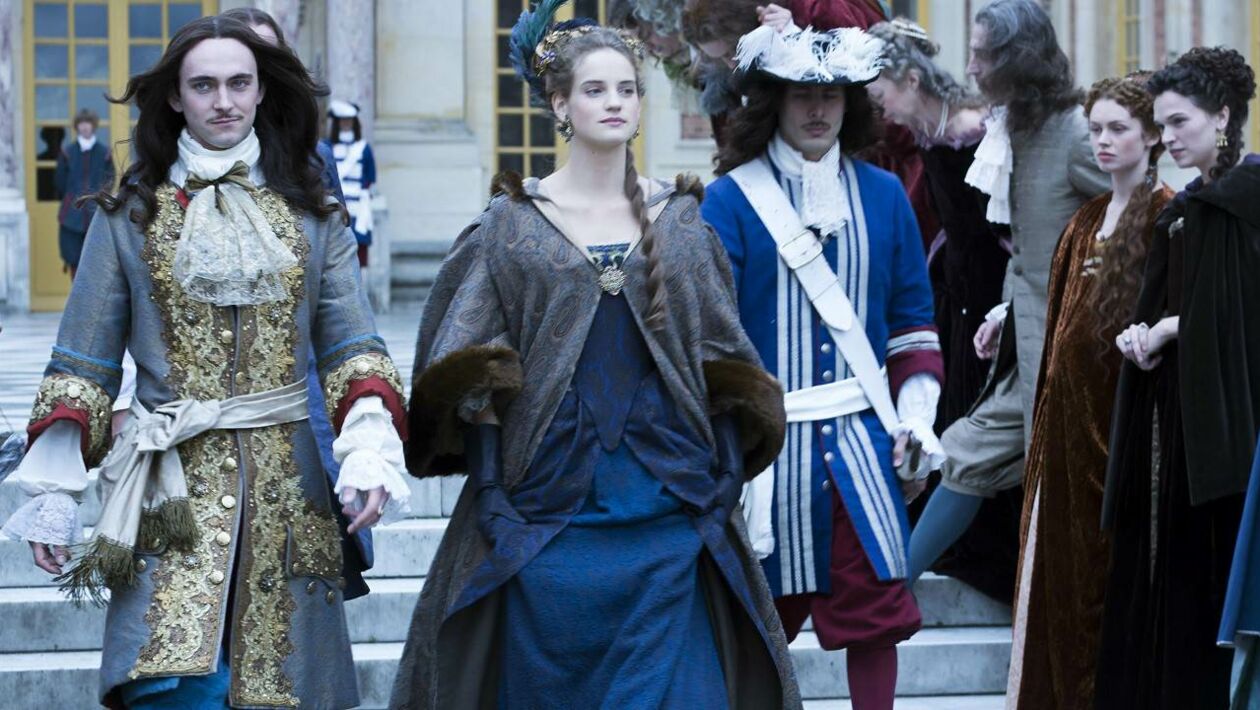 Film Sur La Cour De Versailles (S1E4) - Versailles - Télé-Loisirs