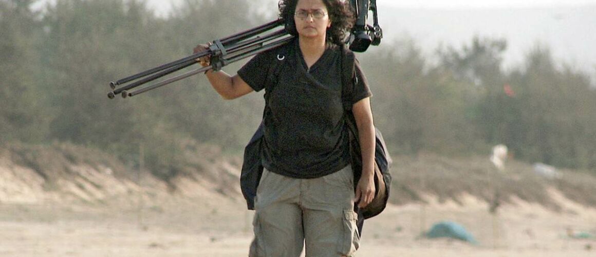 Le Combat Pour L'amour Serie Indienne Rita Banerji en Inde - Profession : cinéaste animalier - Télé-Loisirs