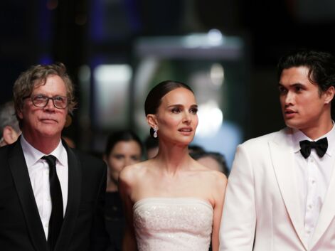 Cannes 2023 : Natalie Portman divine au bras de Todd Haynes sur le tapis rouge de May December