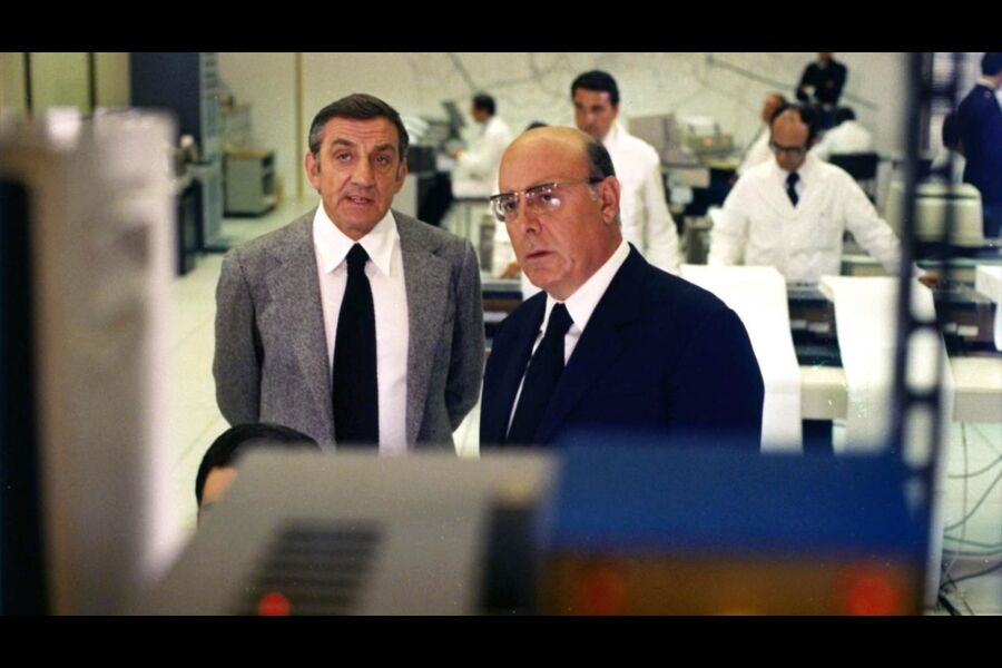 Cadavres Exquis De Francesco Rosi 1976 Synopsis Casting Diffusions Tv Photos Videos Tele Loisirs