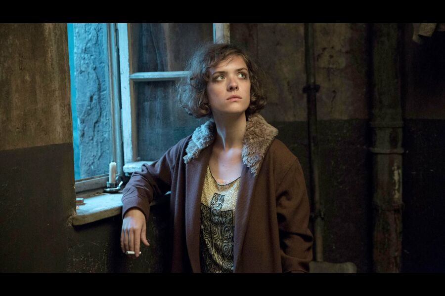 S1E1 - Babylon Berlin - Télé-Loisirs