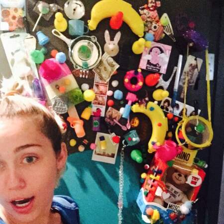 Connue dans Hannah Montana, Miley Cyrus a un univers bien à elle, mi-cucul, mi-trash