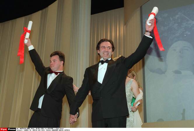 1996 : Daniel Auteuil et Pascal Duquesne, acteur handicapé, prix d'interprétation pour "le huitième jour"