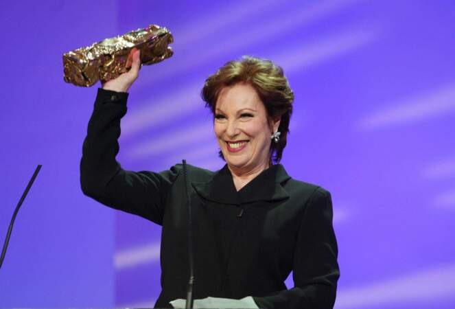 En 2003, Bernadette Lafont obtient un César d'honneur.