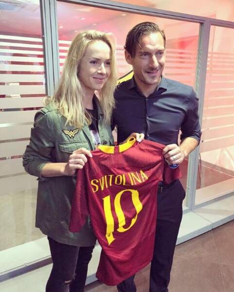 ... mais également le football, comme en témoigne sa rencontre avec la star italienne Francesco Totti