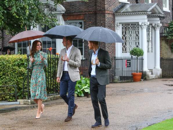 La duchesse de Cambridge portait une superbe robe fleurie verte