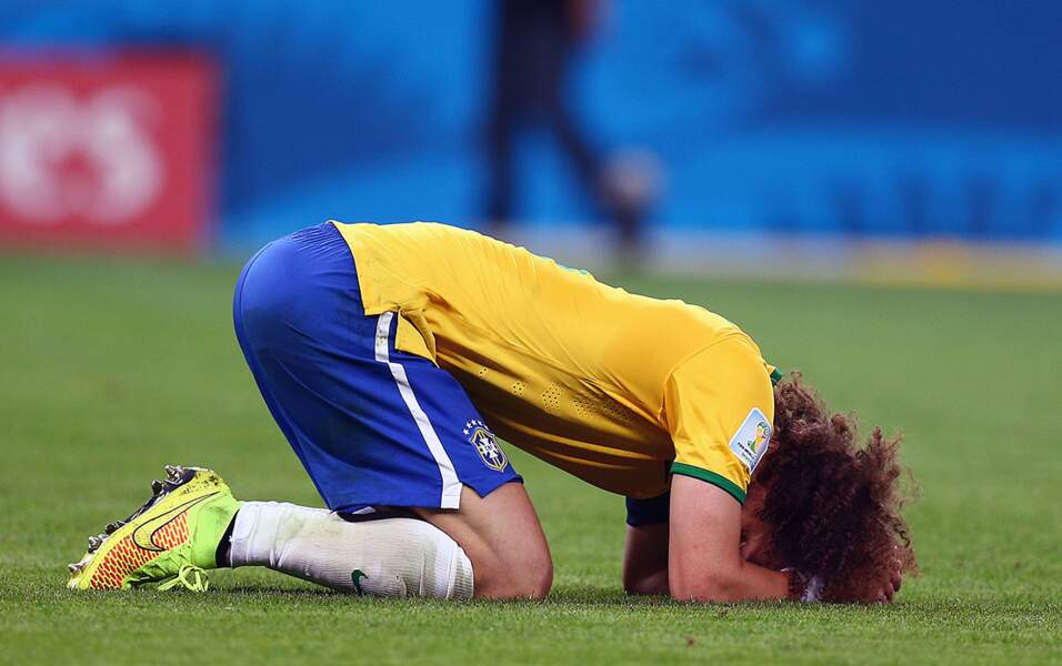 Le capitaine de la Seleçao, David Luiz, est désemparé