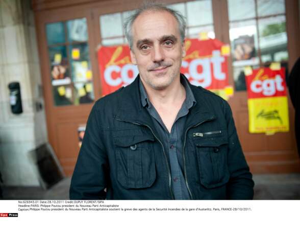 En 2011, Philippe Poutou soutient la grève des agents de la Sécurité incendie de la gare d'Austerlitz